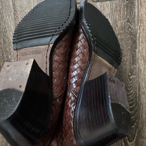 COLE HAAN leather woven brown loafers - Picture 11 of 16